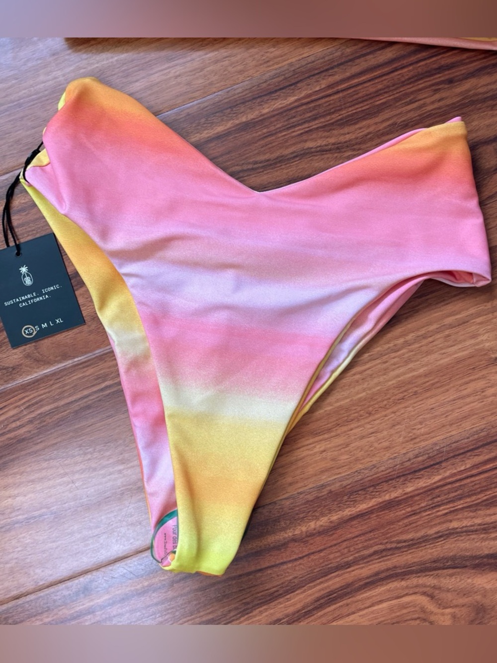 SKATIE x Rocky Barnes 2 piece Bikini Melly Sunrise - Picture 3 of 10